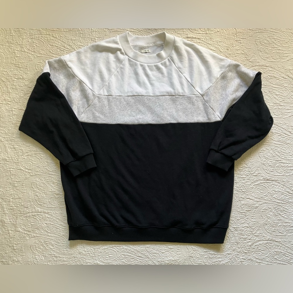 American Eagle Men’s tri-color Sweatshirt “AHH Amazingly Soft” - size Small